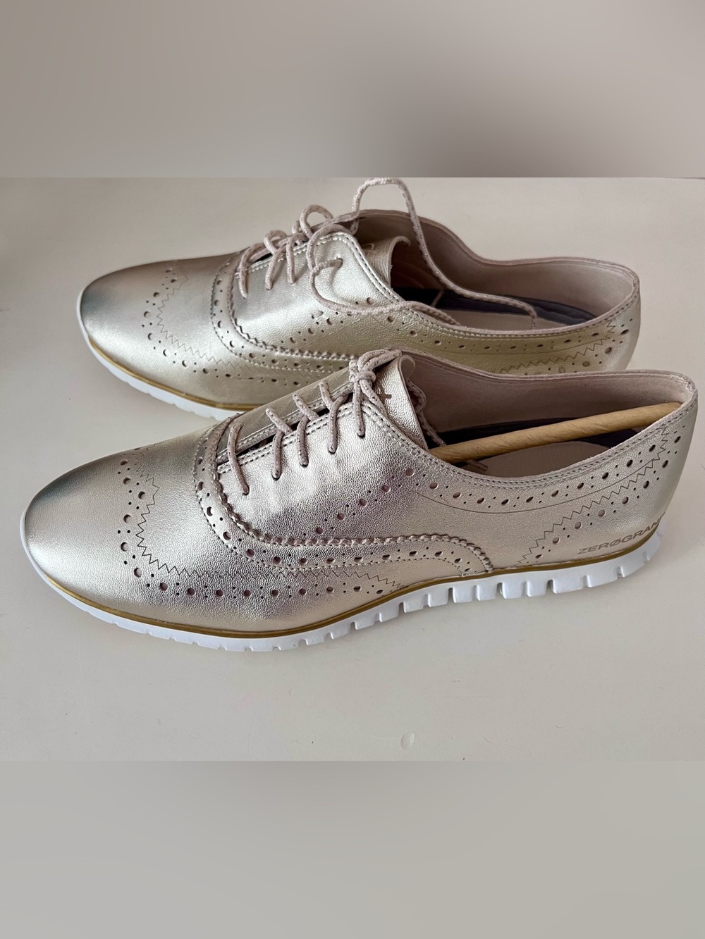 NEW Cole Haan Zerogrand Gold Metallic Wingtip Oxford Leather Sneaker Lace Up 8.5